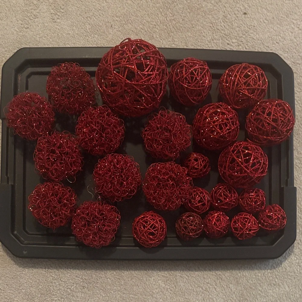 Pier 1 Red Sparkling Decorative Valentines Day Wedding Spheres Ornaments Lot